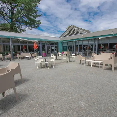 T2 - 40M2 2Pers 2 Enfants Piscine Et Plage *